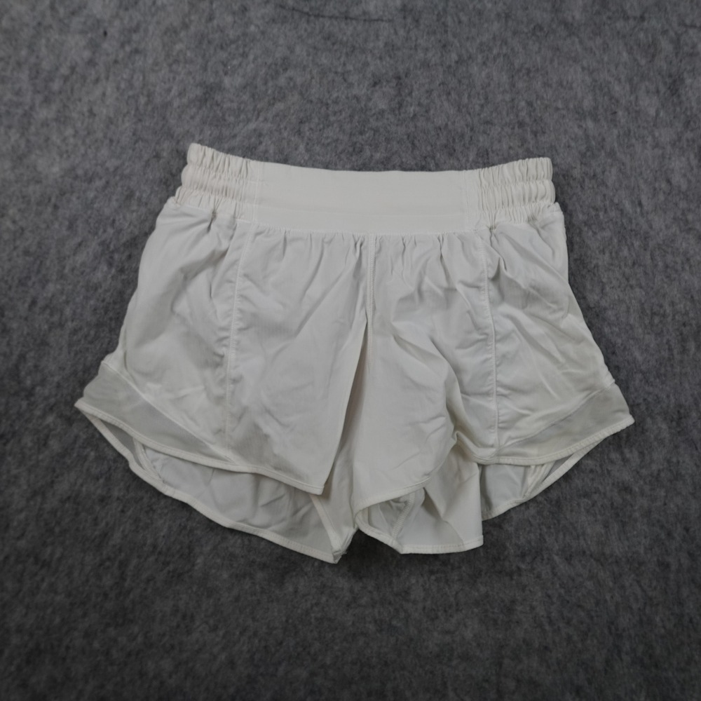 Lululemon Shorts Women 4 Long White Hotty Hot Low Rise 4" Run Gym Workout